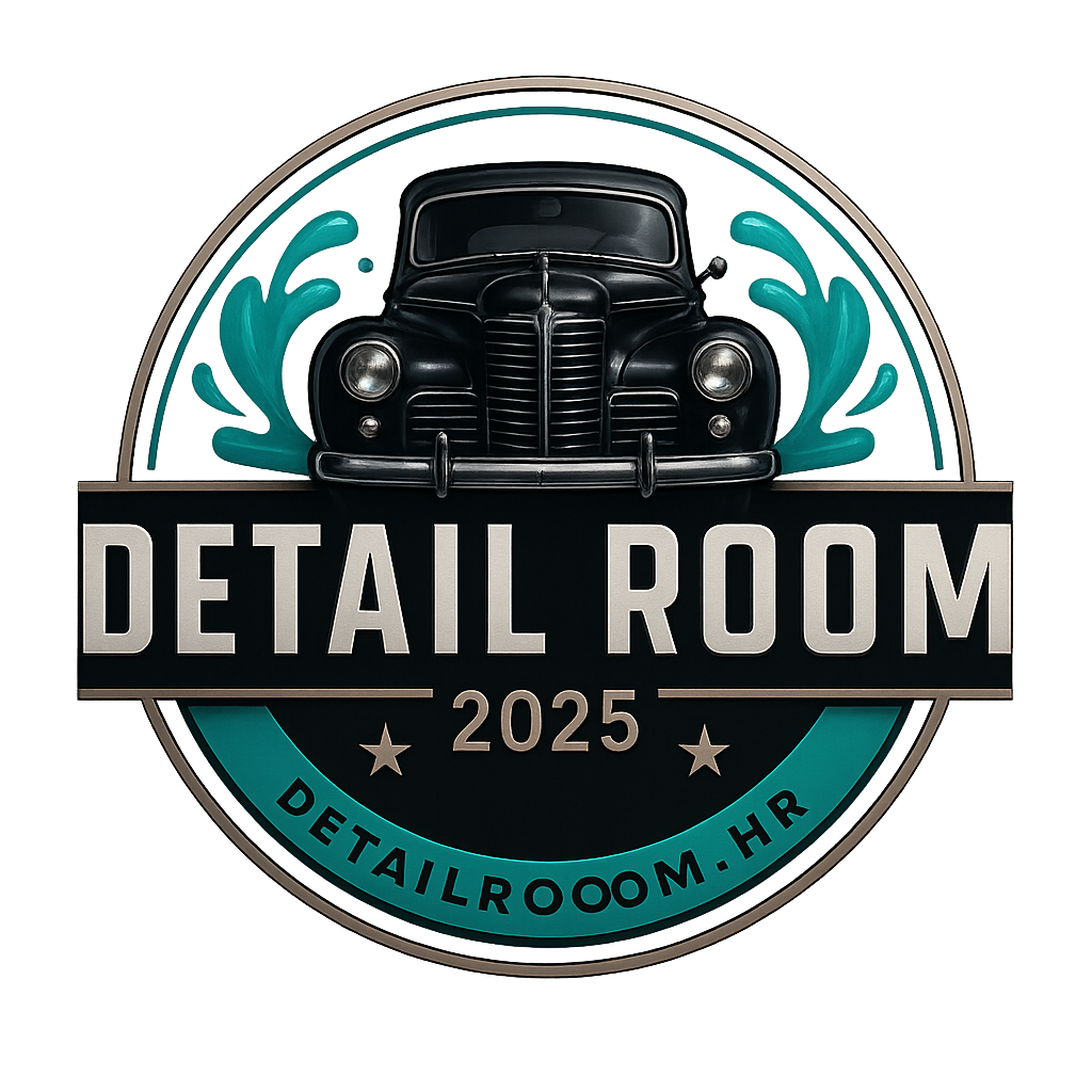 Detail Room